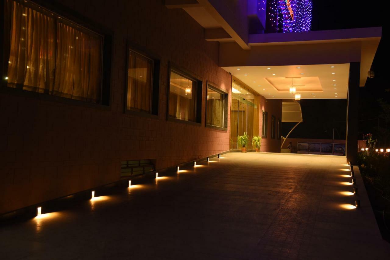 Rathna Residency Hotel Erode Exterior photo
